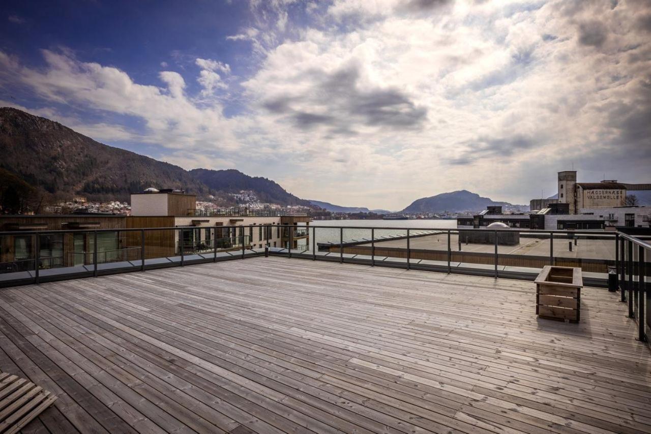 New Penthouse Apartment With Sea View In Bergen Centrum Esterno foto